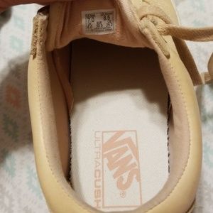 Vans | Shoes | Nude Leather Old Skool Vans Size 85 | Poshmark